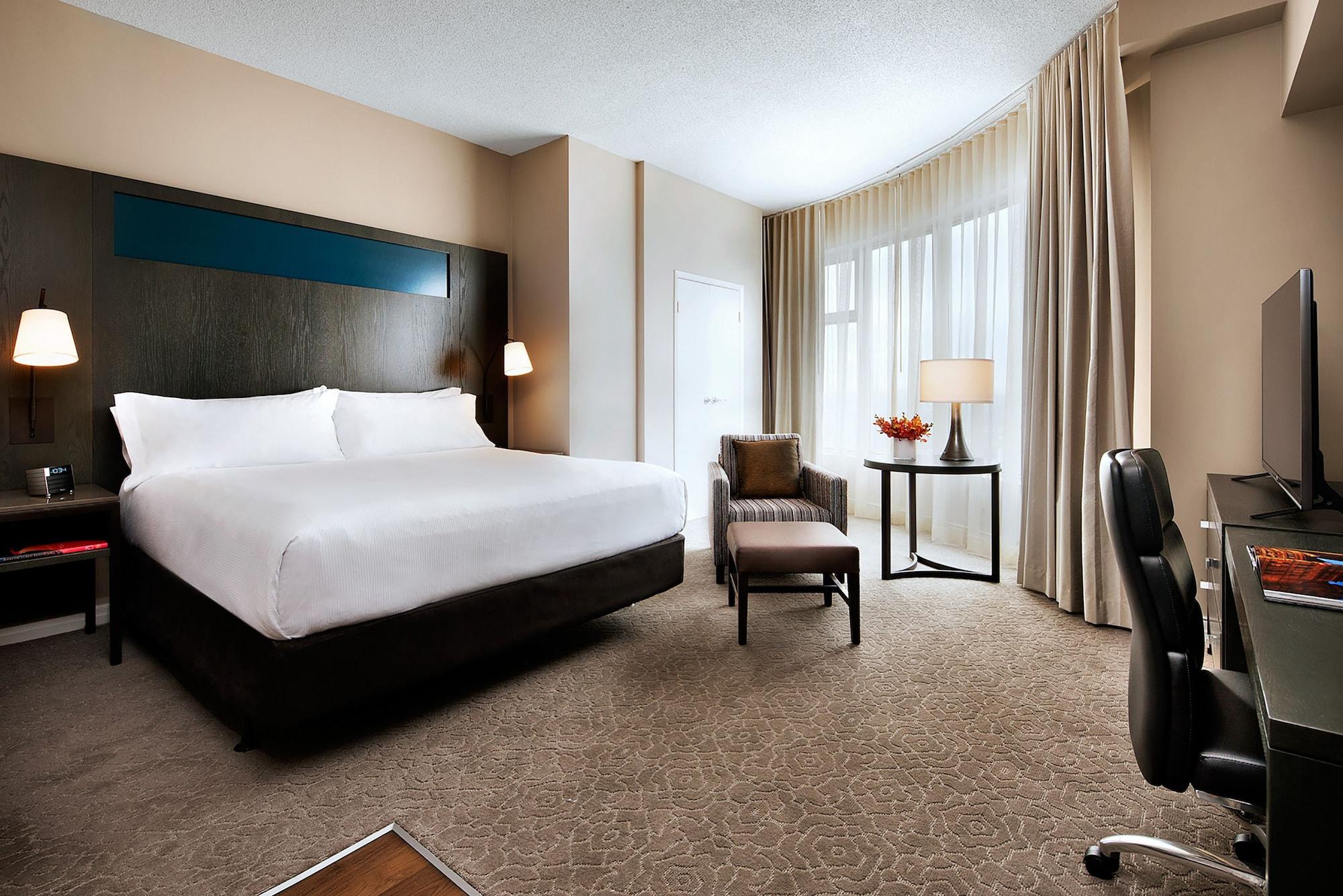 One King West Hotel And Residence Toronto Eksteriør billede